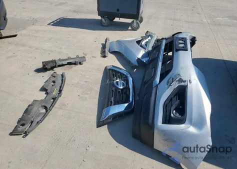 2019 Nissan Pathfinder S z USA, uszkodzony, nr VIN 5N1DR2MN0KC621955